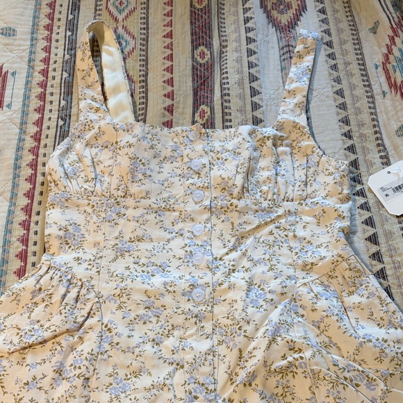 Universal Thread Pants - Universal Thread Cream Floral Button-Down Dress